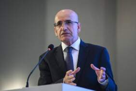Şimşek: Petrol fiyatlarının enflasyon etkisini sınırlandırmak üzere çalışıyoruz