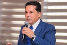 Ahmet Özer’in avukatlarından göreve iade başvurusu