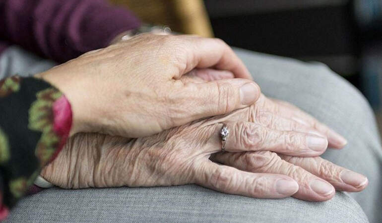 Türkiye’de yaklaşık 1,8 milyon yaşlı yalnız yaşıyor