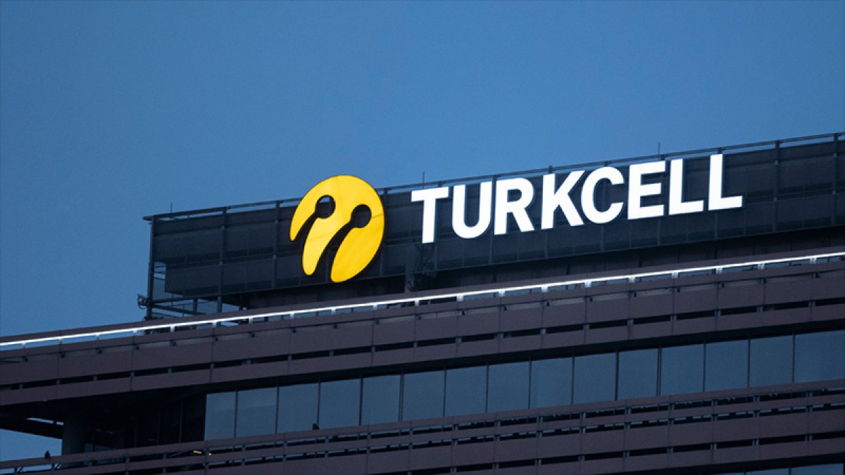 Gündem yaratacak iddia: Turkcell komşu ülkeye satılıyor