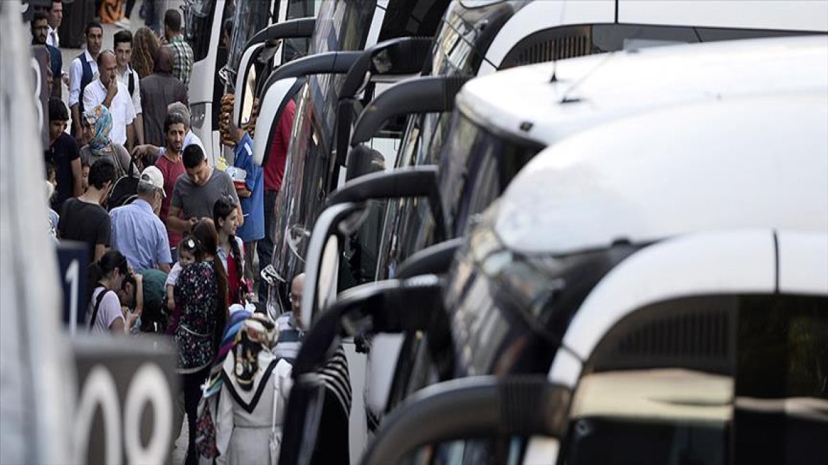 Uraloğlu duyurdu: Bayramda otobüslerde ek sefer düzenlemesi