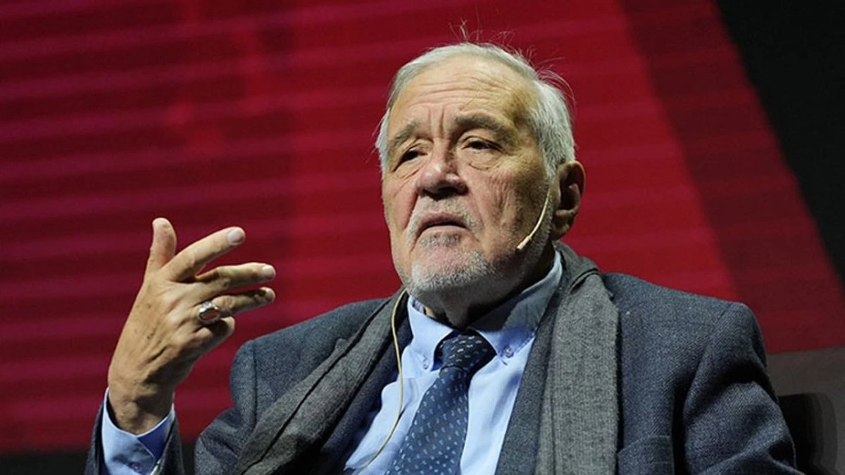 İlber Ortaylı entübe edildi