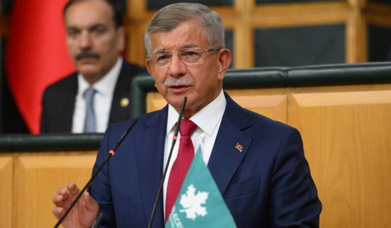 Davutoğlu’ndan iktidara ‘İran’ çağrısı: 12 maddelik acil eylem planı sundu