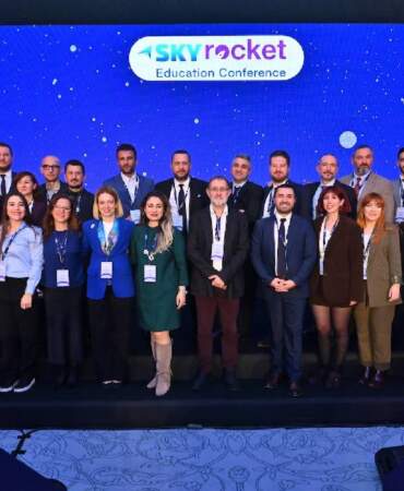 Pearson ve SKY Business, 650’den fazla İngilizce eğitim liderini buluşturdu