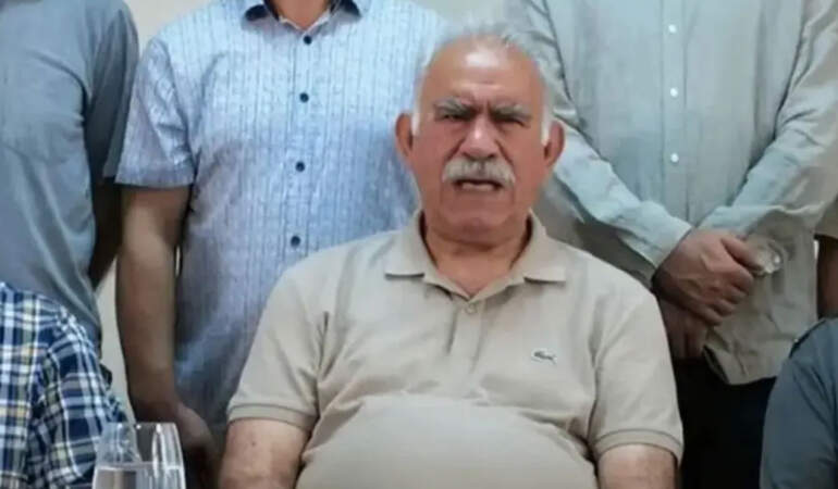 Öcalan aile üyeleriyle görüştü