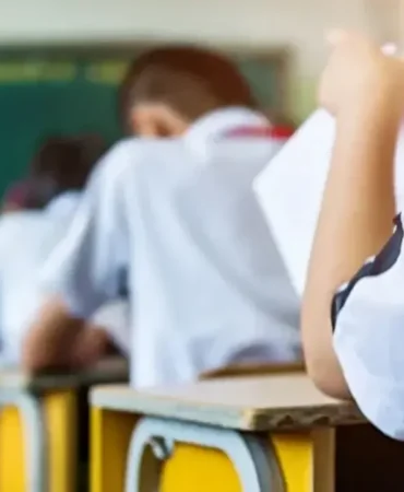 Velilerin gözü kulağı bu haberdeydi: Okullarda uyuşturucu kan ve idrar testi mi yapılacak?