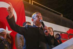 Özel, Bolu’da: Tanju’nun yaptığı övünülecek bir şey