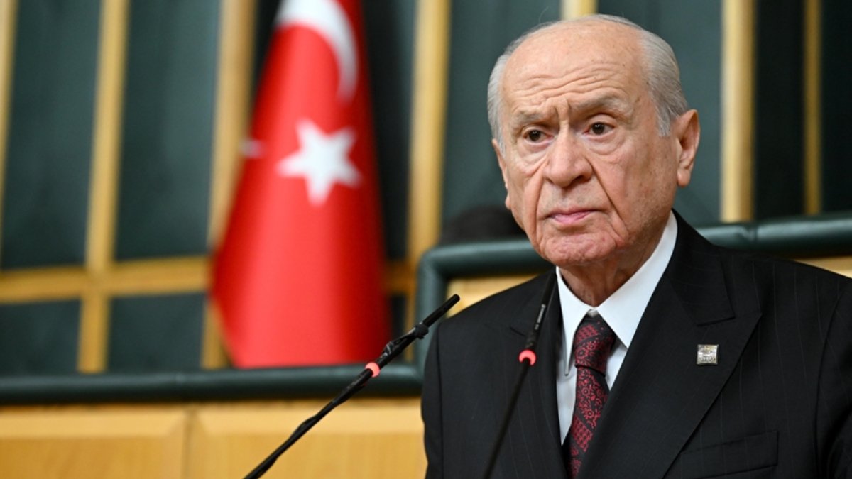 Bahçeli’den İran açıklaması: Zincirleme savaşlar derhal durmalı