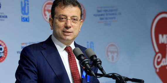 İmamoğlu’ndan öldürülen öğretmen Fatma Nur Çelik için başsağlığı mesajı