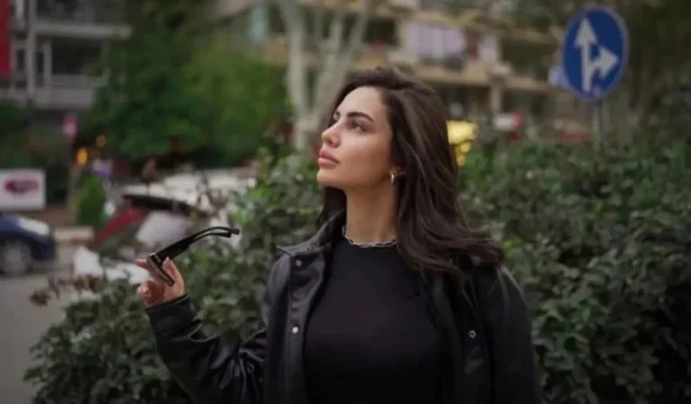 TSK paylaşımı başına iş açtı! Ece Ronay kimdir, ne söyledi?