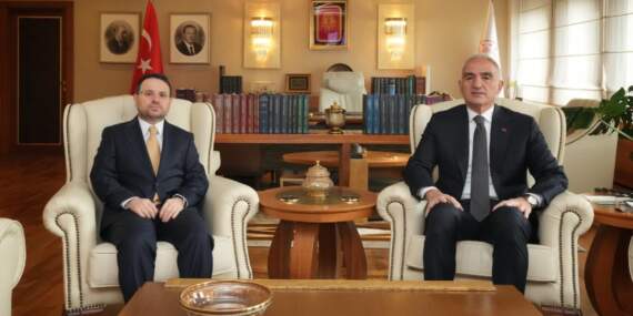 Akın Gürlek’ten Kültür ve Turizm Bakanı Ersoy’a ziyaret