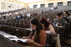 Üniversiteler 3 yıla düşecek mi? YÖK’ten eğitim süresi açıklaması