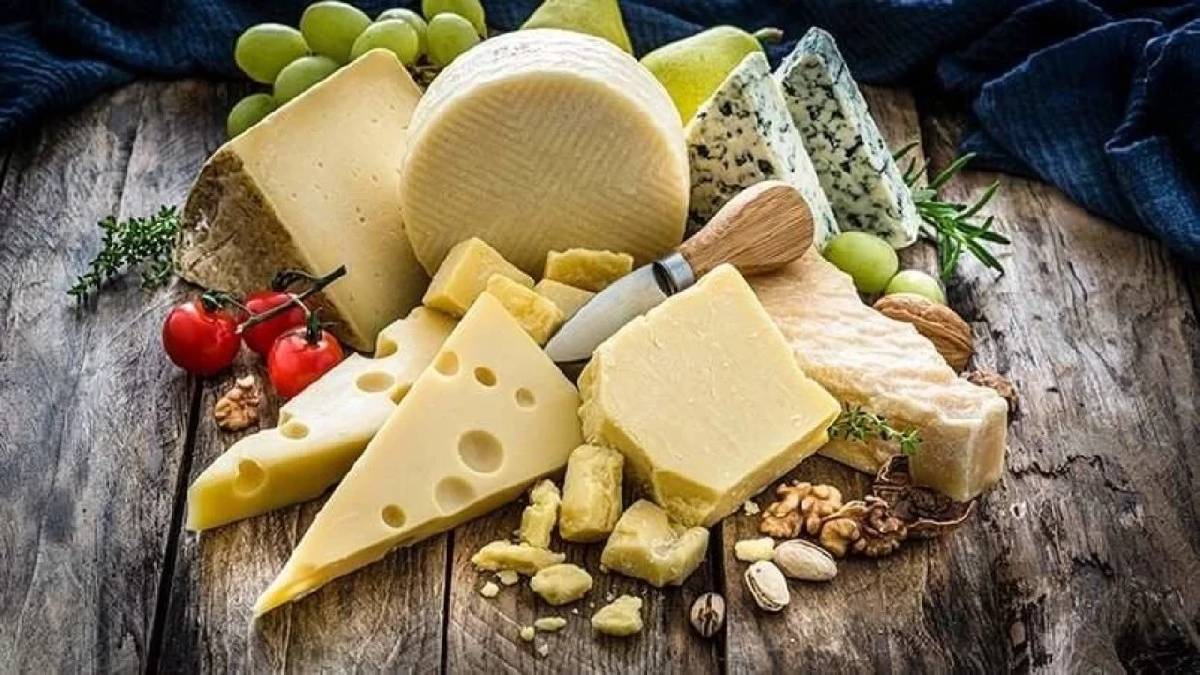 Birçok çeşidi bulunuyor en faydalısı kadar en zararlısı da bulunuyor! En zararlı peynirler belli oldu