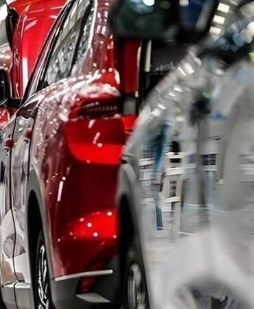 İran’ın savaş hamlesi küresel piyasaları vurdu! İlk kurban otomotiv sektörü oldu