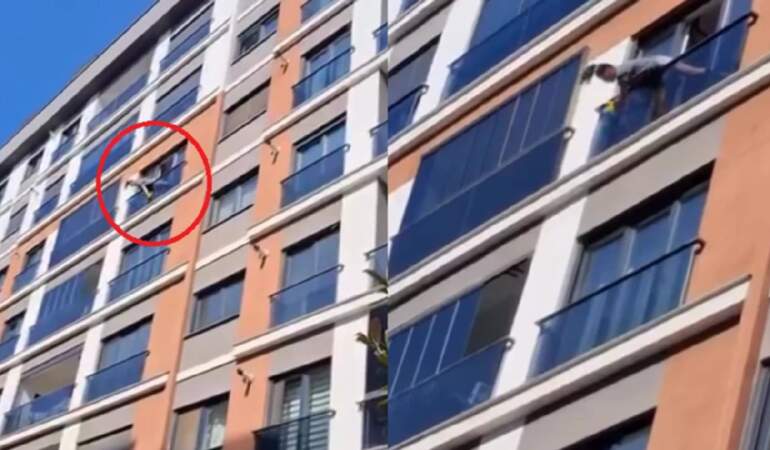 Ünlü şarkıcı camları sildi görenleri yüreklerin ağızlara geldi! ‘Şarkı da söylerim, cam da silerim’