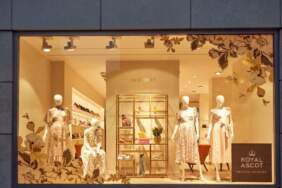 Lüks moda markası iflasın eşiğine geldi! Tüm ürünlere yüzde 75 indirim yaptı
