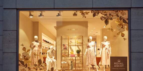 Lüks moda markası iflasın eşiğine geldi! Tüm ürünlere yüzde 75 indirim yaptı