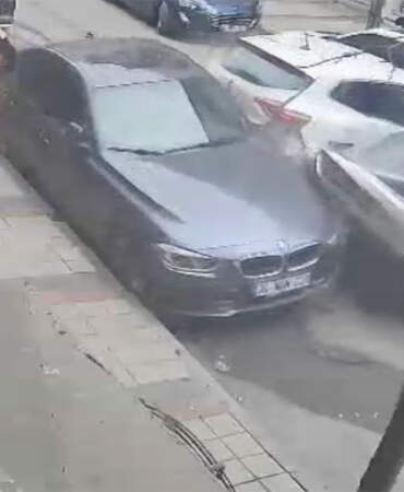 Sultangazi’de trafikte tartışma kazayla bitti! 5 kişi olay yerinden kaçtı