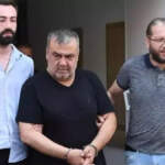 Komşularını silahla tehdit etmişti… Şarkıcı Metin Işık cezaevinde