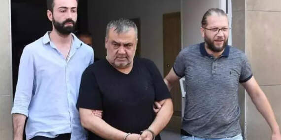 Komşularını silahla tehdit etmişti… Şarkıcı Metin Işık cezaevinde