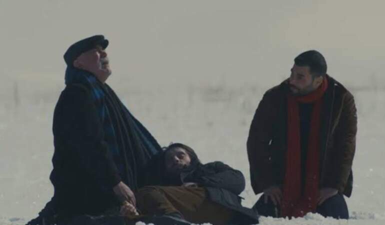 Sezen Aksu Kar şarkı sözleri: Veliaht dizisinin veda sahnesine damga vuran şarkı