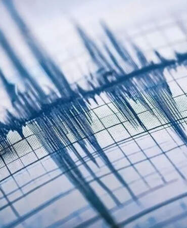 Antalya açıklarında korkutan deprem