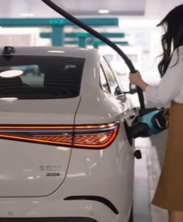 BYD’den elektrikli otomobil devrimi: Bu modeller 9 dakikada şarj olacak
