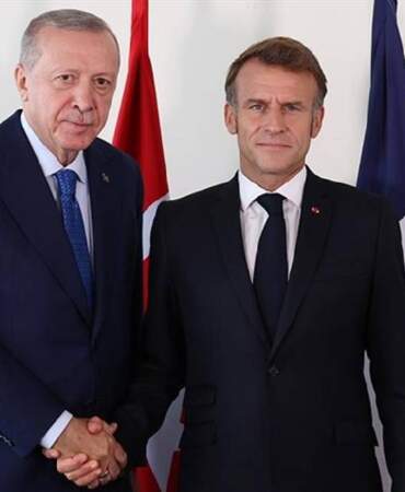 Erdoğan, Macron ile İran ve bölgesel gelişmeleri görüştü