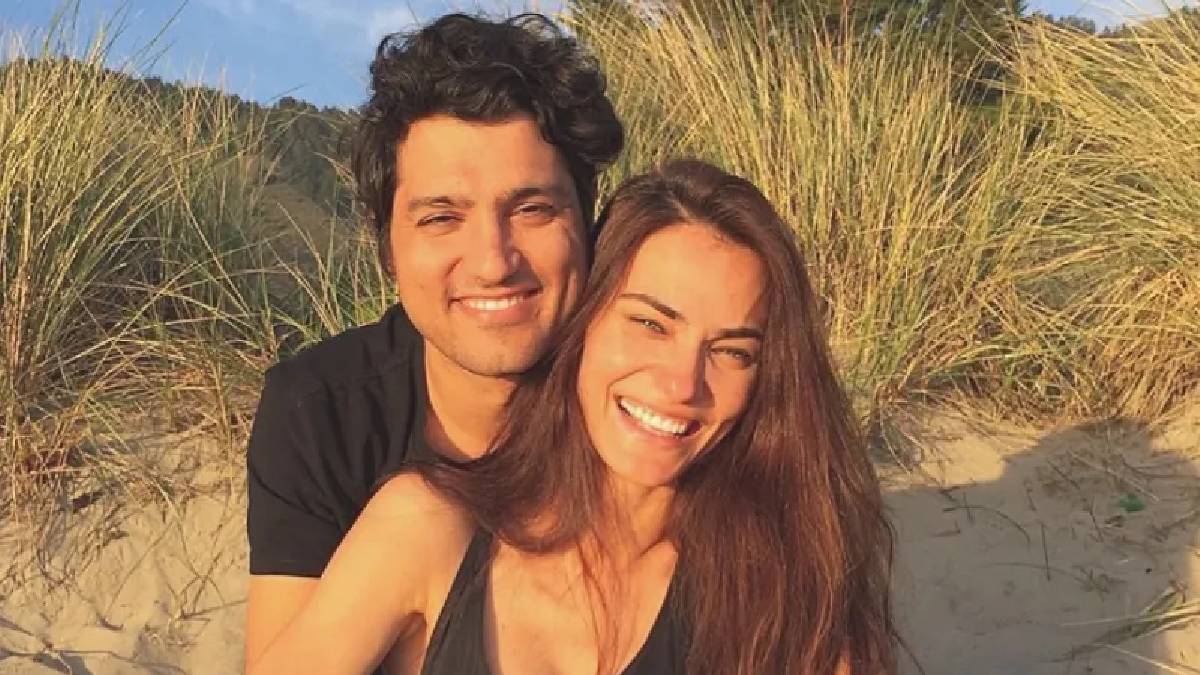 Ayrılık iddialarıyla gündeme gelmişti… 12 yıllık evlilik tek celsede son buldu!