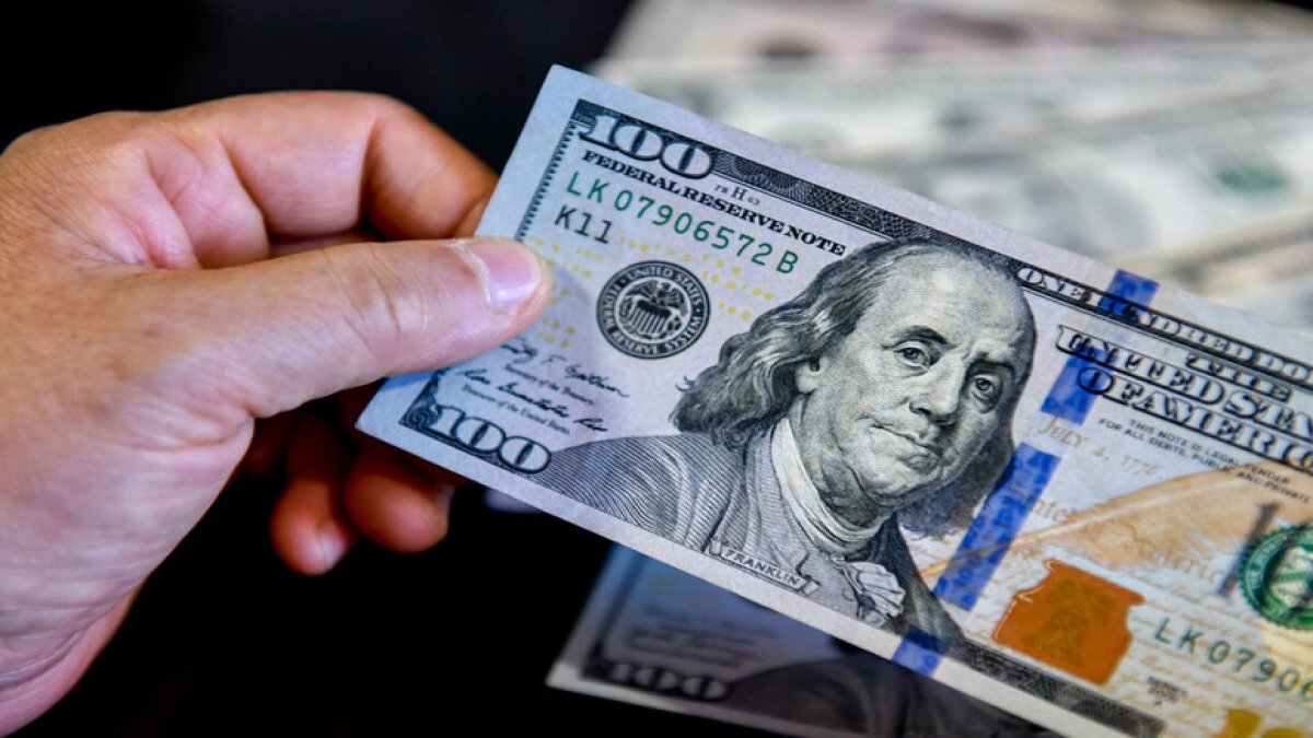 Piyasalarda İran etkisi: Dolar rekor tazeledi