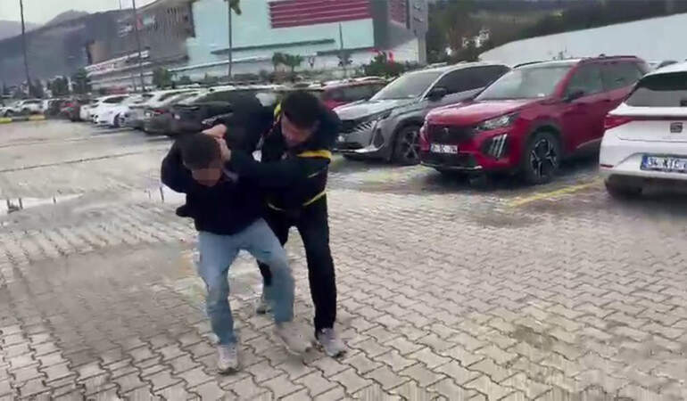 Akaryakıt istasyonunda iğrenç olay! Kadınlar tuvaletinde gizlice çekim yapan zanlı tutuklandı