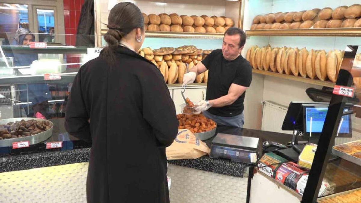 Askıda ekmeğe yeni boyut: ‘Askıda tatlı’ kampanyası başlattı