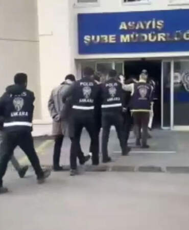 ‘Silahlı fotoğraf’ paylaşan 26 şüpheli gözaltına alındı