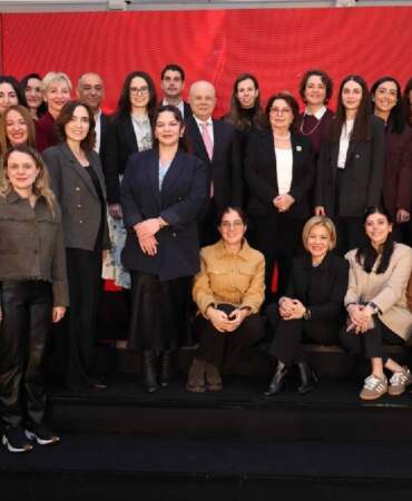 Yıldız Holding: Kadın çalışan oranı 2025’te yüzde 52’ye yükseldi