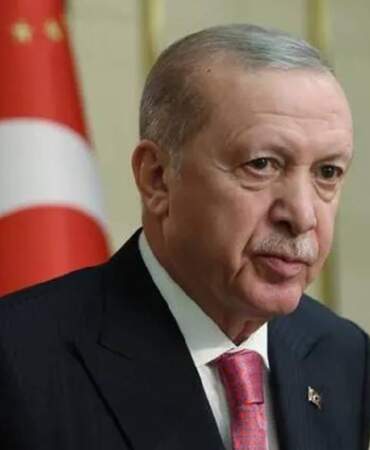 Erdoğan: Annelerin doğum izin sürelerini 24 haftaya çıkarıyoruz