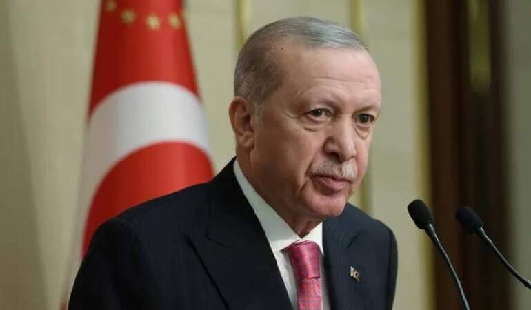 Erdoğan: Annelerin doğum izin sürelerini 24 haftaya çıkarıyoruz