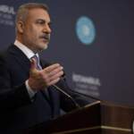 Fidan: Türkiye etrafındaki ateş çemberine rağmen istikrarını korumaktadır