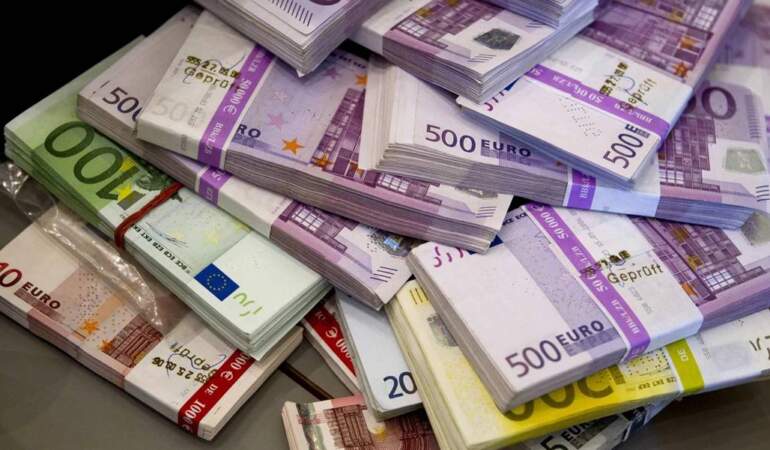 Euro’da savaş depremi: Üç ayın dibinde