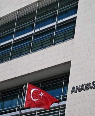 AYM tayin yasağını iptal etti