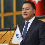 Babacan: Ufukta seçim görünüyor
