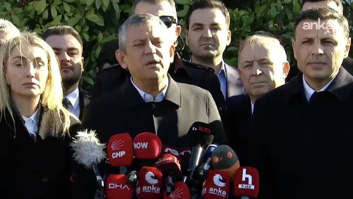 Özel’den İmamoğlu davasında ‘kıdem’ tepkisi: Davaya 1 yıl 10 aylık hakimleri atadılar