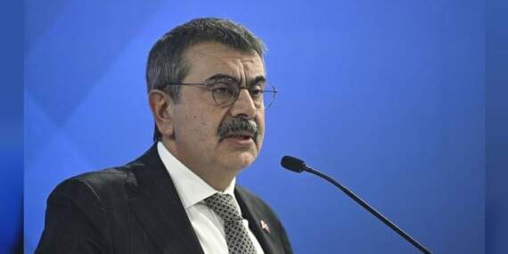 Bakan Tekin son noktayı koydu: Ara tatiller tamamen kaldırılacak mı?
