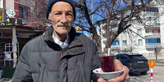 79 yaşındaki adam 34 yıldır su içemiyor: ‘Ben de artık yaşamak istiyorum’