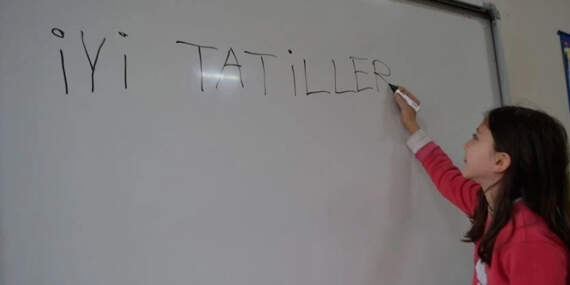 Ara tatil kaldırılsın tartışmalarına son nokta: Eğitim-Bir-Sen anketinden çarpıcı sonuçlar çıktı