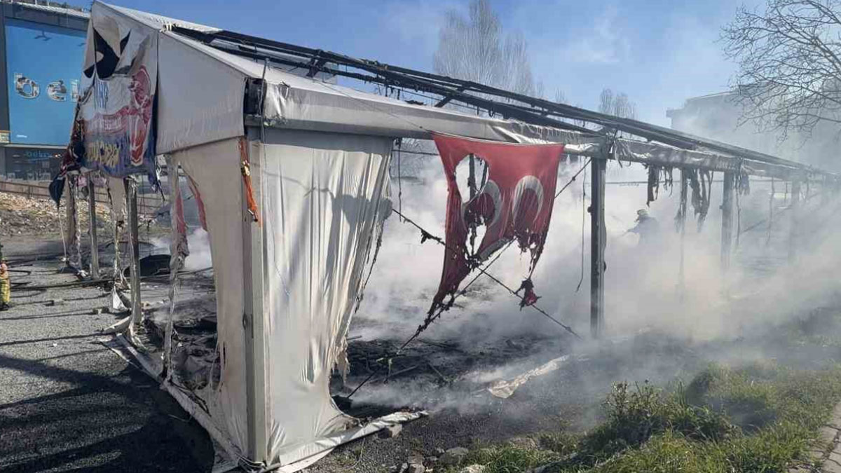 MHP’nin iftar çadırı alev aldı