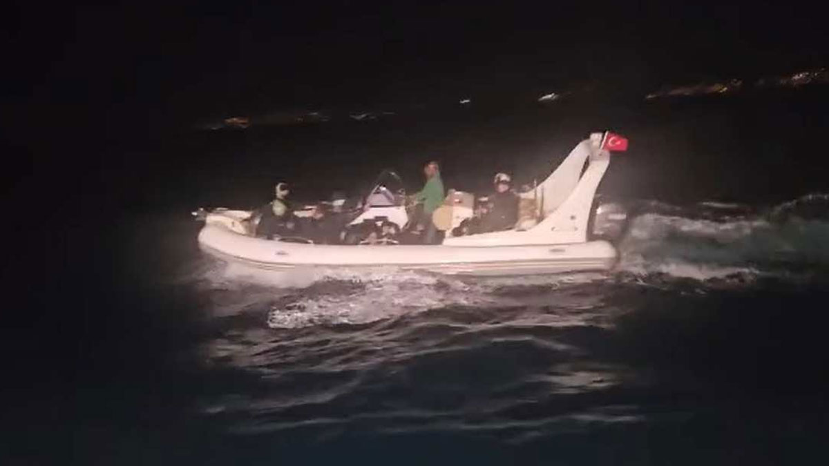 Bodrum açıklarında 21 kaçak göçmen yakalandı