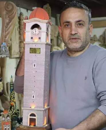 İç savaştan kaçtı Türkiye’ye yerleşti! Ahşaplar onun elinde hayat buluyor, sanatını konuşturuyor