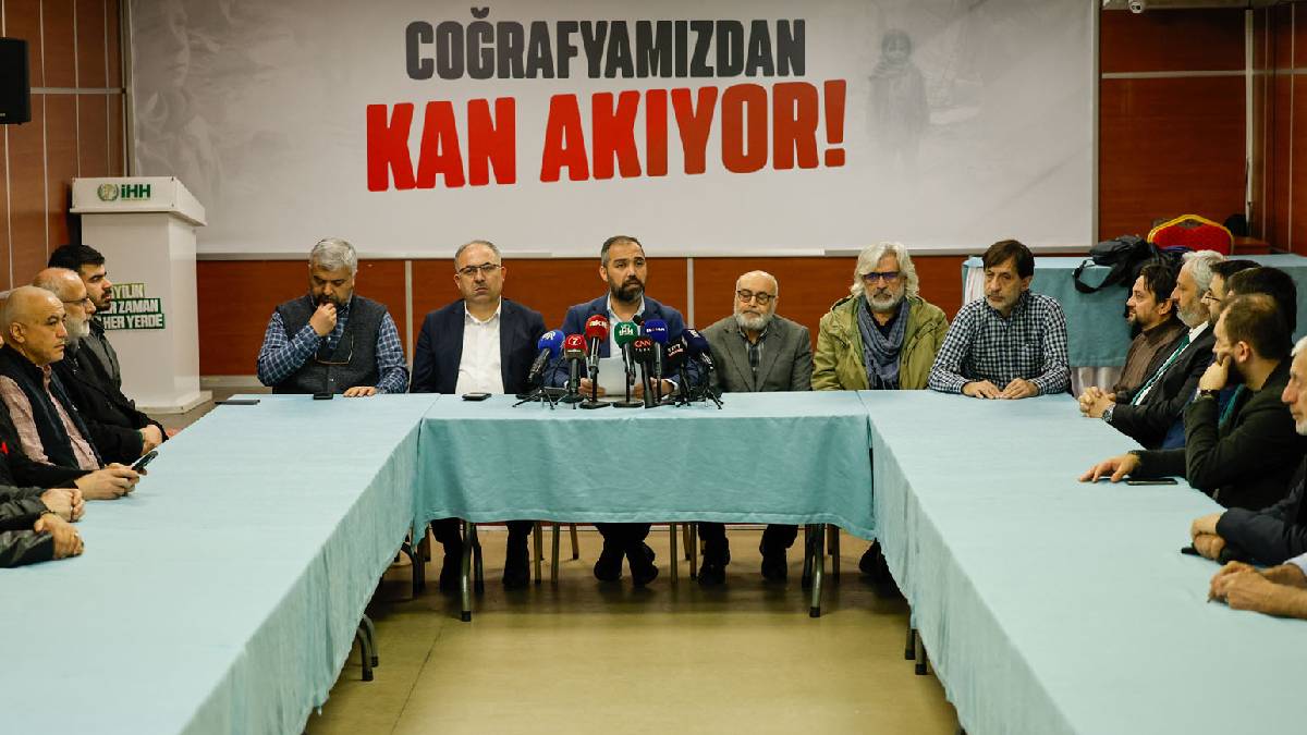 “Enerjimizi mezhep kavgalarıyla tüketmeyelim”