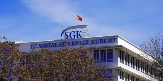 E-Devlet’te 5 yıl detayı: SGK hesabınızda binlerce lira unutulmuş para olabilir