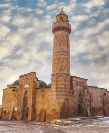 800 yıllık Selçuklu mimarisi: İmkansız aşkın silüeti göreni şaşırtıyor